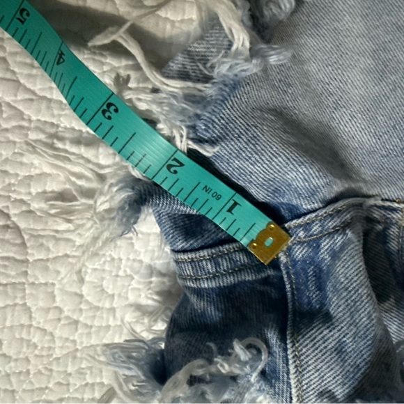 Agolde Light Blue High Waist PARKER VINTAGE CUT OFF SHORT - Picture 6 of 10